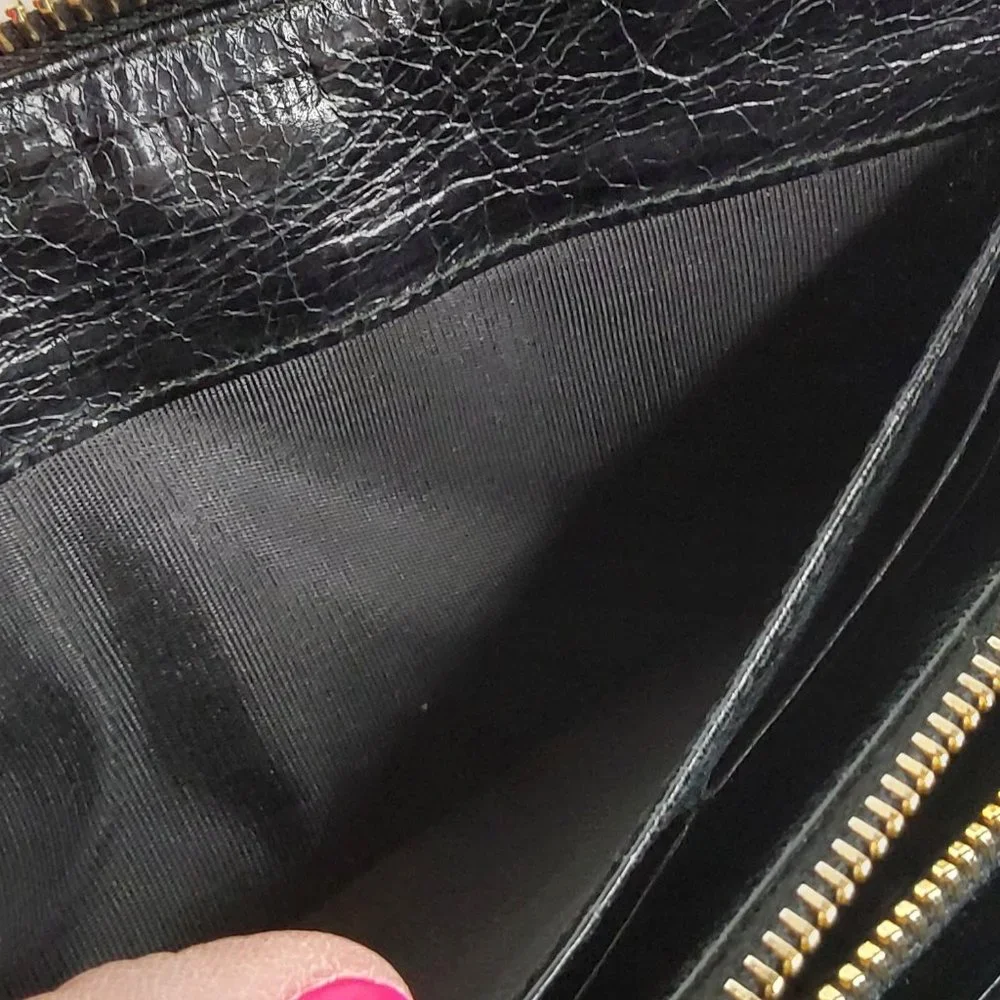 'MIU MIU' BOW-FRONT LEATHER WALLET FULL-ZIP  DISTRESSED ONYX - Picture 6 of 15